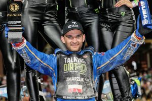 ZMARZLIK WINS WROCLAW FINAL THRILLER