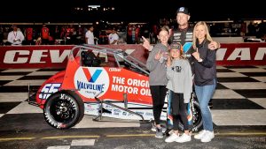 JOSH WISE DARING PASS TO CLAIM VICTORY IN MIDGET FEATURE