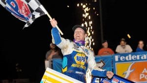 MACEDO'S LAST GASP WIN