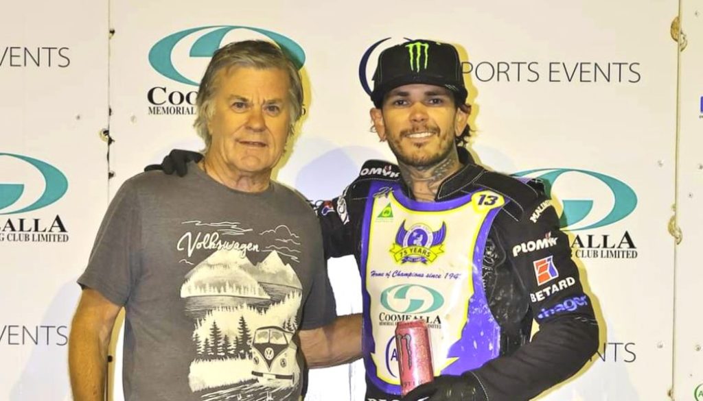 Crump : Woffinden