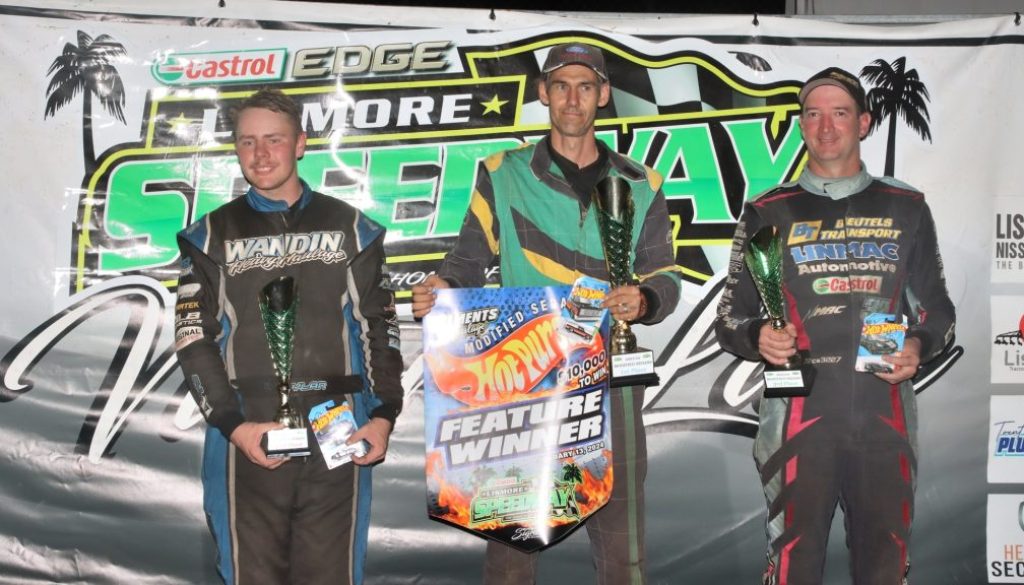 From left to right . . . Dylan Burrow (runner-up), winner Mark Raymont (centre) and third-placed Nathan MacDonald. Photo by Tony Powell.IMG_5806