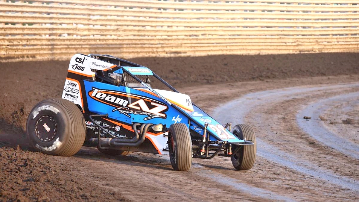 KNOXVILLE'S CORN BELT CLASH HOSTS USAC SPRINTS MAY 31JUNE 1 Speedway