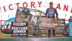 GRANT COMPLETES ILLINOIS SWEEP WITH DU QUOIN WIN