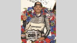 Kyle Larson 01
