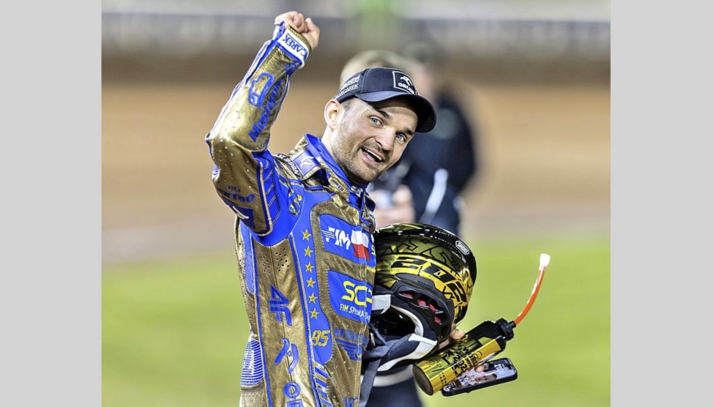 #1 Bartoz celerbrates #1 Bartoz celerbrates