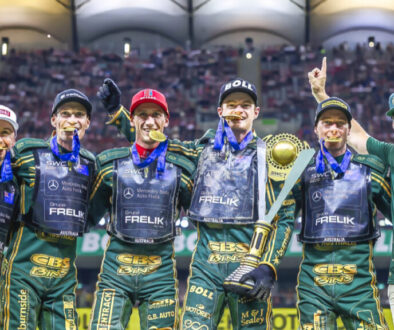 Feature 26SWCWarsawMeeting_AustraliaTrophy4-large