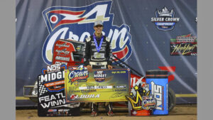 FROM LITTLE E TO THE BIG E! BOXELL GETS FIRST USAC MIDGET WIN AT 4-CROWN