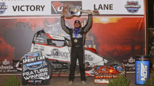 SWANSON SCHOOLS FIELD AT WESTERN WORLD OPENER, CUMMINS CLINCHES USAC SPRINT TITLE